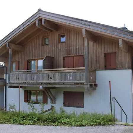 Vakantiehuis Haus 150 1 *