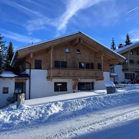 Haus 150 1 *
